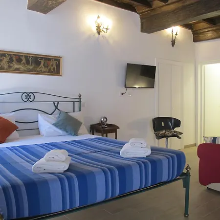 Banchi - Castel Sant'angelo Apartmán *