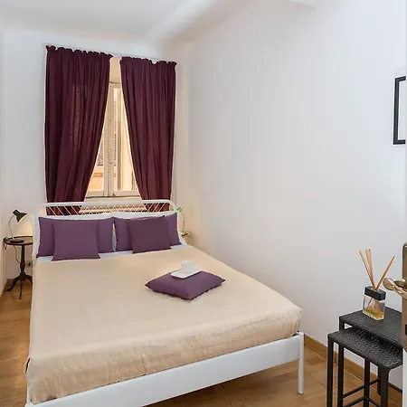 Banchi - Castel Sant'angelo * Rome