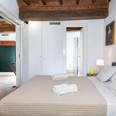 Banchi - Castel Sant'angelo Apartment